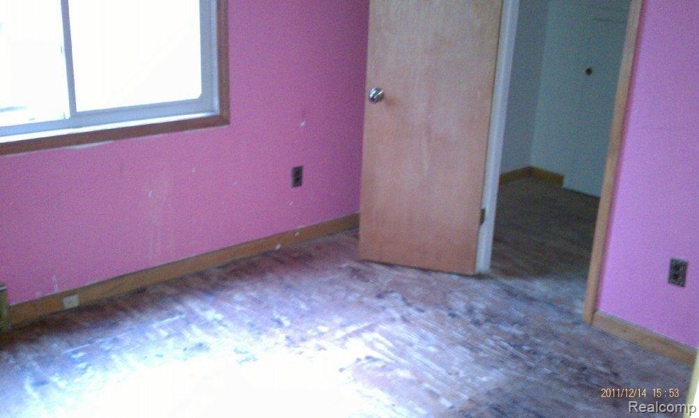 19141 Mapleview Street Detroit, MI 48205 - Photo 12 of 13 RES01207.jpg