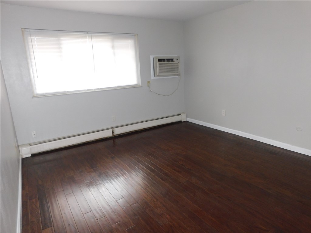 1718 Radio Road, Unit M Dayton, OH 45403 - Photo 7 of 11 Gallery Image 7