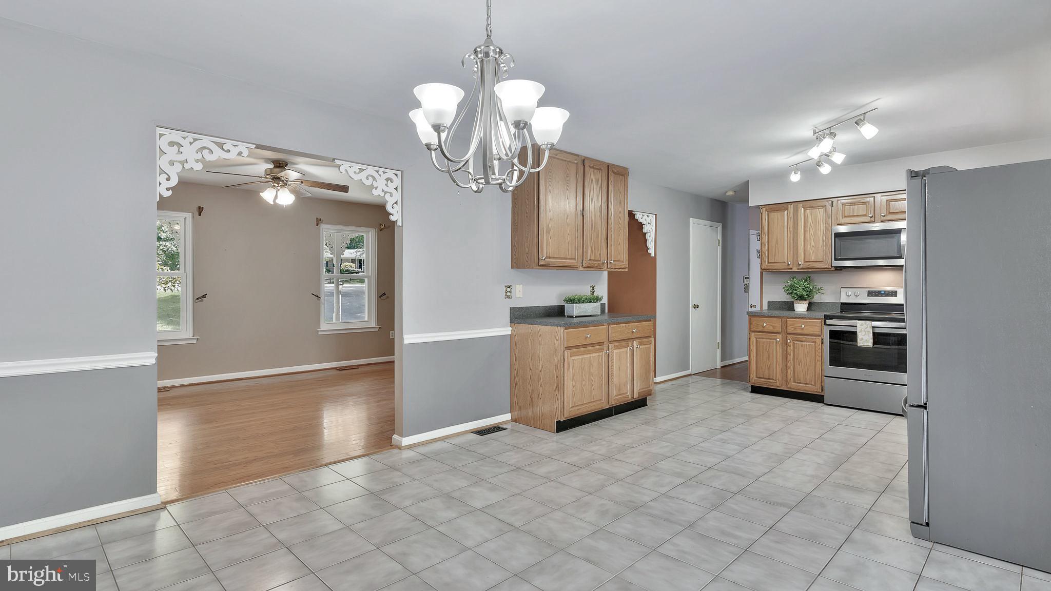 11118 Country Road Dunkirk, MD 20754 - Photo 11 of 43