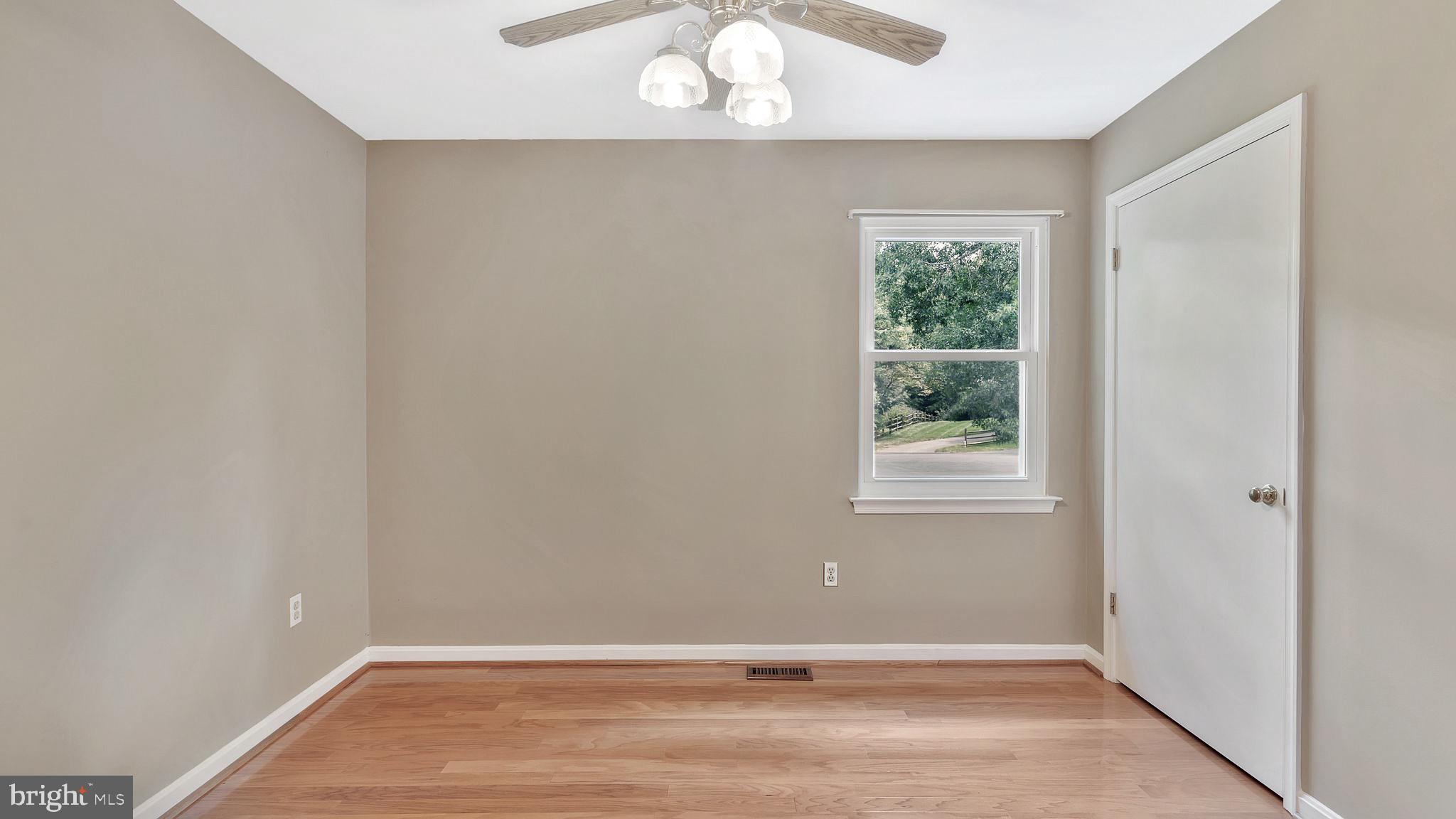 11118 Country Road Dunkirk, MD 20754 - Photo 24 of 43