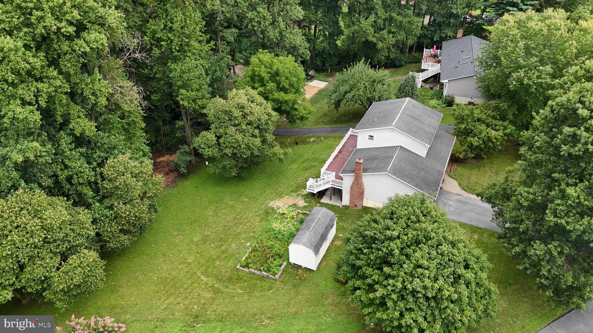 11118 Country Road Dunkirk, MD 20754 - Photo 4 of 43