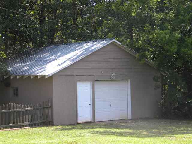 835 Shiloh Road Seneca, SC 29678 - Photo 1 of 23 Gallery Image 1