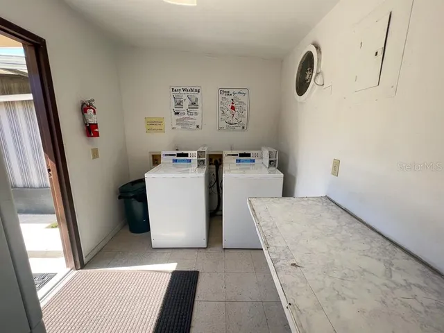 $975 | 1406 Southwest 18th Place, Unit 4, Gainesville, FL 32608