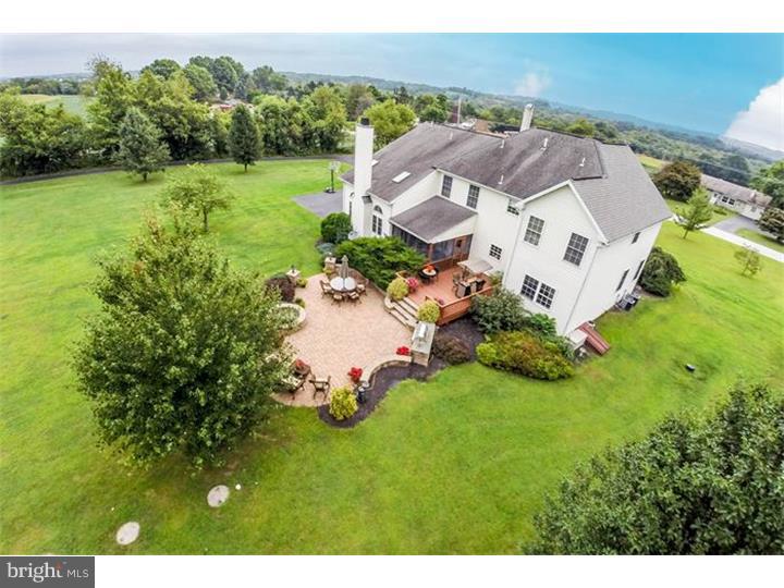 902 Spring City Road Phoenixville, PA 19460 - Photo 3 of 24 View