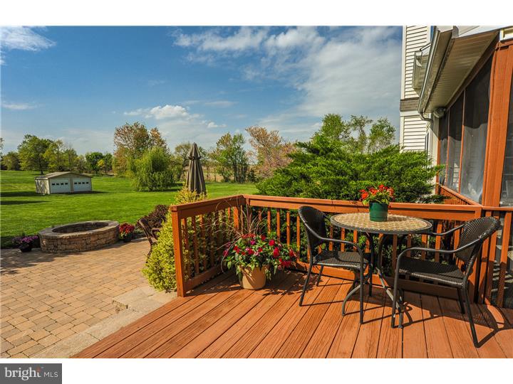 902 Spring City Road Phoenixville, PA 19460 - Photo 5 of 24 Deck