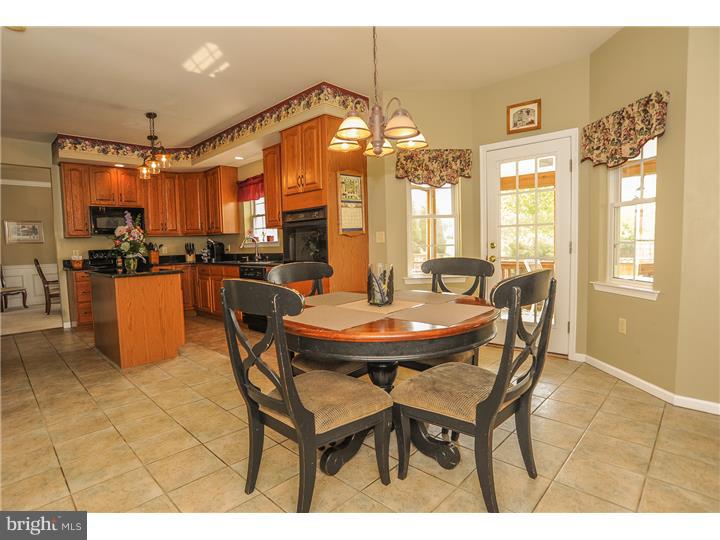 902 Spring City Road Phoenixville, PA 19460 - Photo 7 of 24 Kitchen