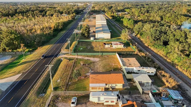 $2,250 | 1705 Highway 37, Mulberry, FL 33860