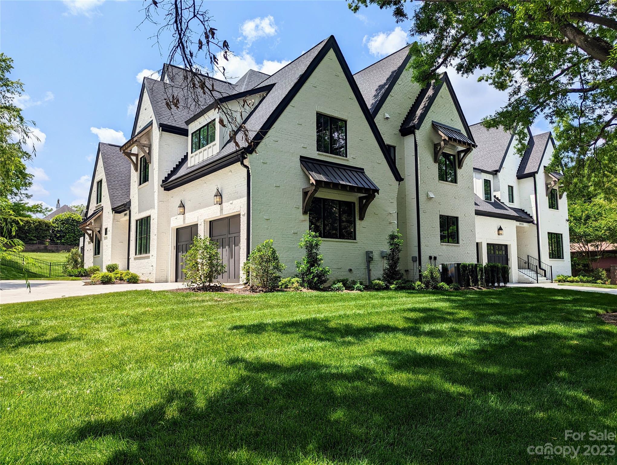 2930 Colony Road Charlotte, NC 28211 - Photo 1 of 42 Gallery Image 1