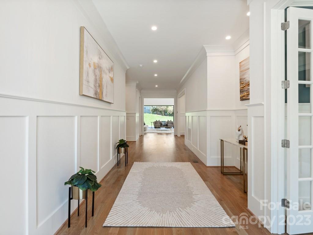2930 Colony Road Charlotte, NC 28211 - Photo 11 of 42 Gallery Image 11