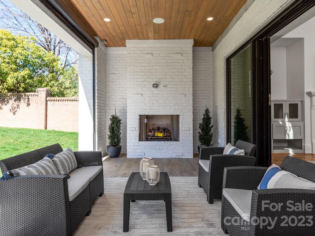 2930 Colony Road Charlotte, NC 28211 - Photo 18 of 42 Gallery Image 18