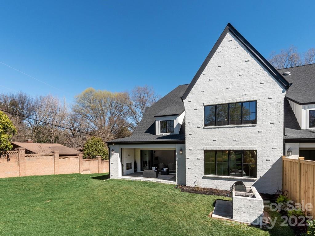 2930 Colony Road Charlotte, NC 28211 - Photo 8 of 42 Gallery Image 8