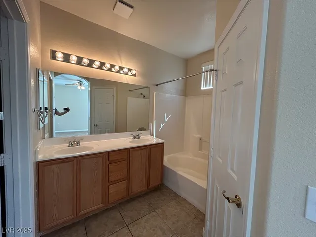 $309,000 | 9303 Gilcrease Avenue, Unit 1131, Las Vegas, NV 89149