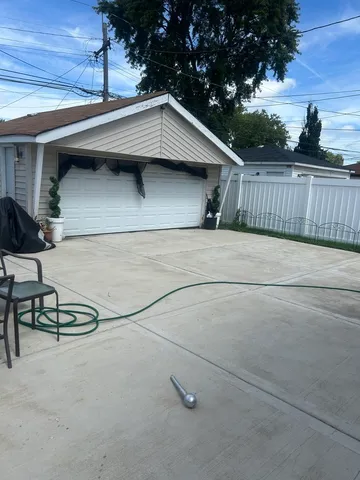 $365,000 | 2816 West 85th Street, Chicago, IL 60652