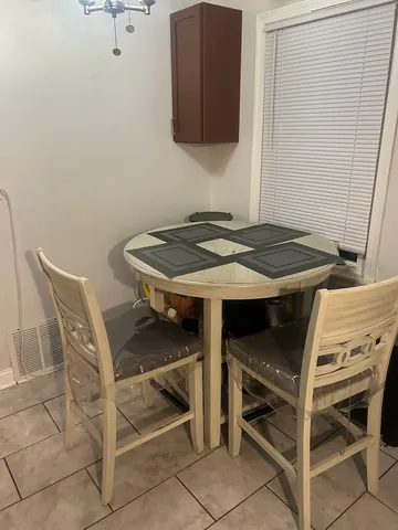 $365,000 | 2816 West 85th Street, Chicago, IL 60652