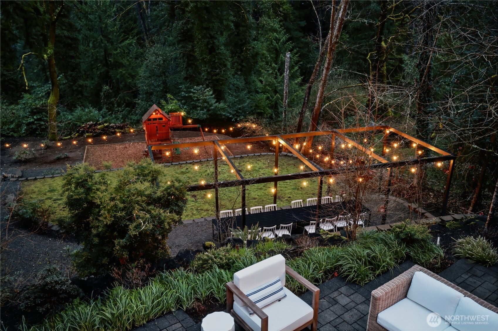 5205 West Mercer Place Mercer Island, WA 98040 - Photo 2 of 40