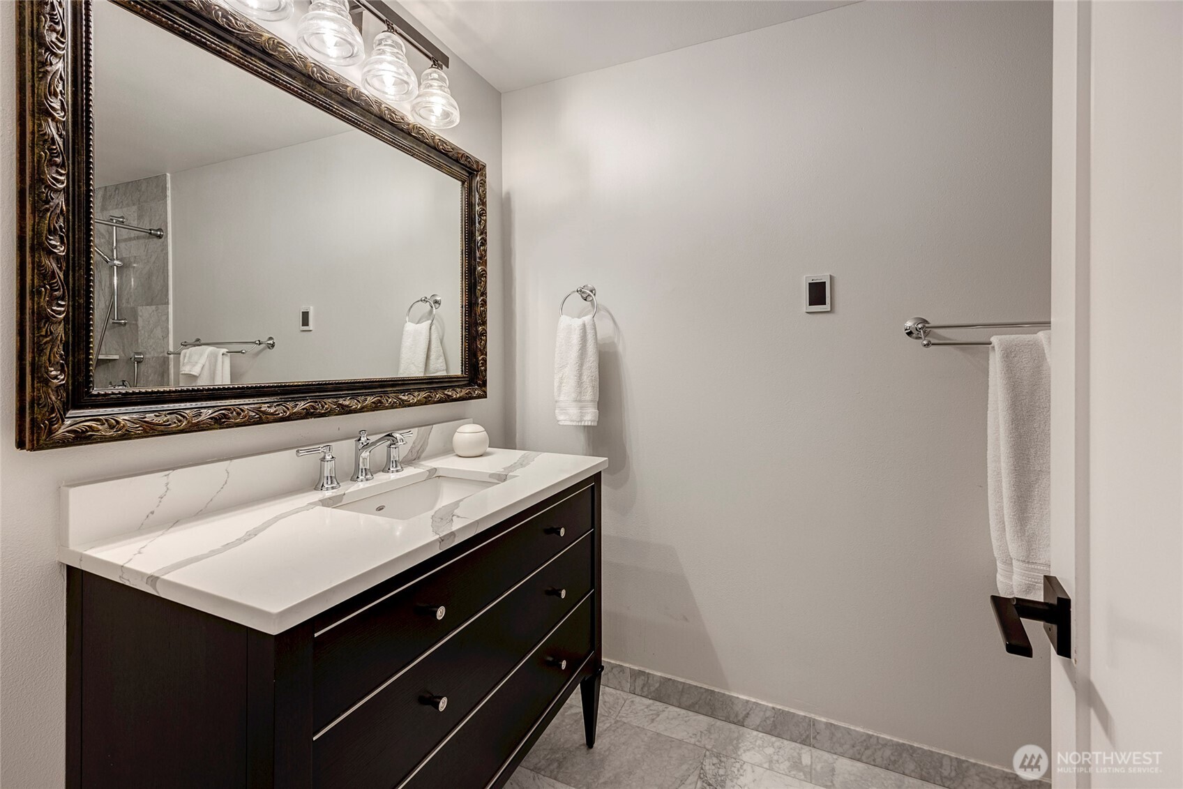 5205 West Mercer Place Mercer Island, WA 98040 - Photo 27 of 40