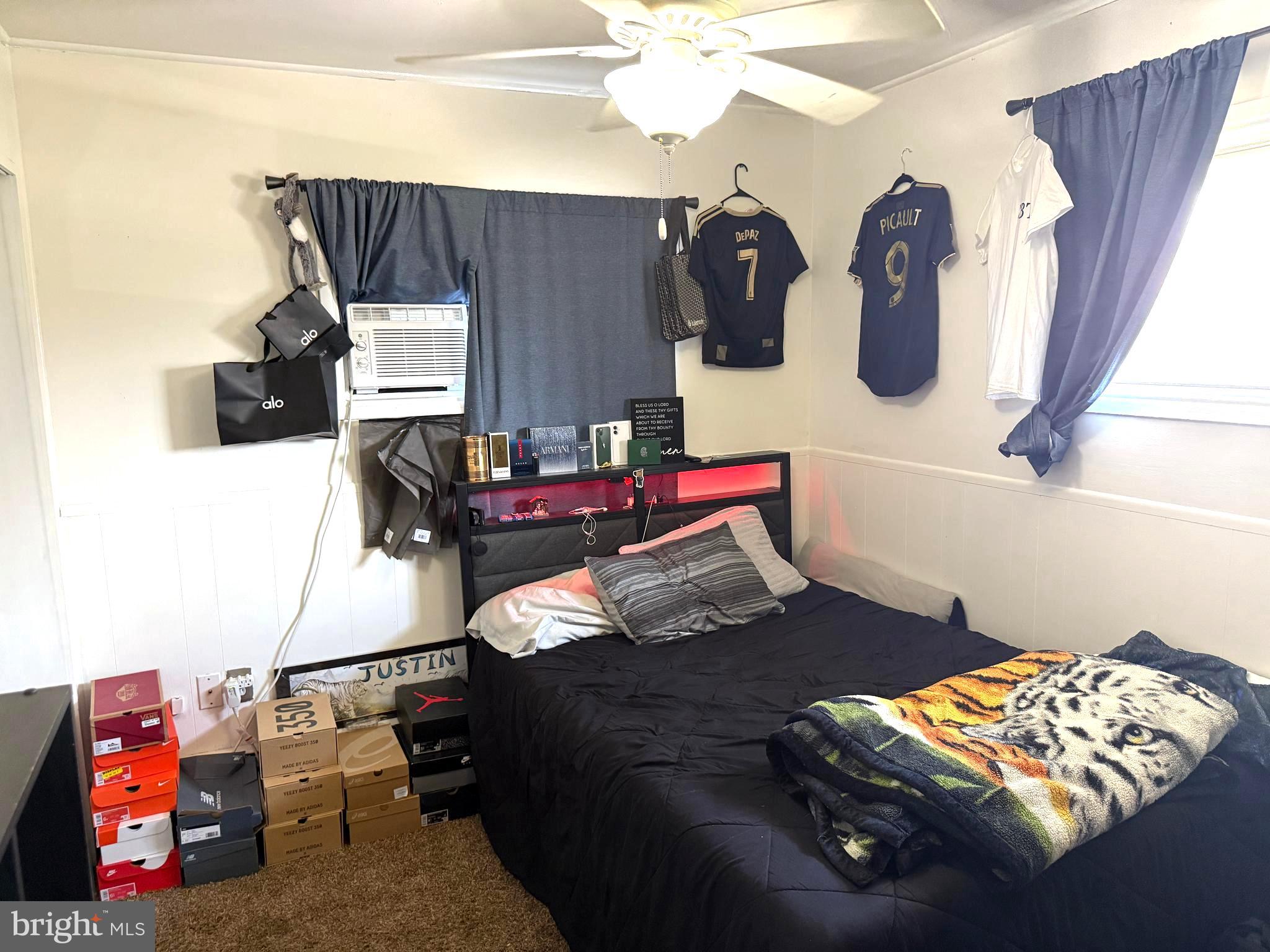 25 Goldengate Road Levittown, PA 19057 - Photo 22 of 36