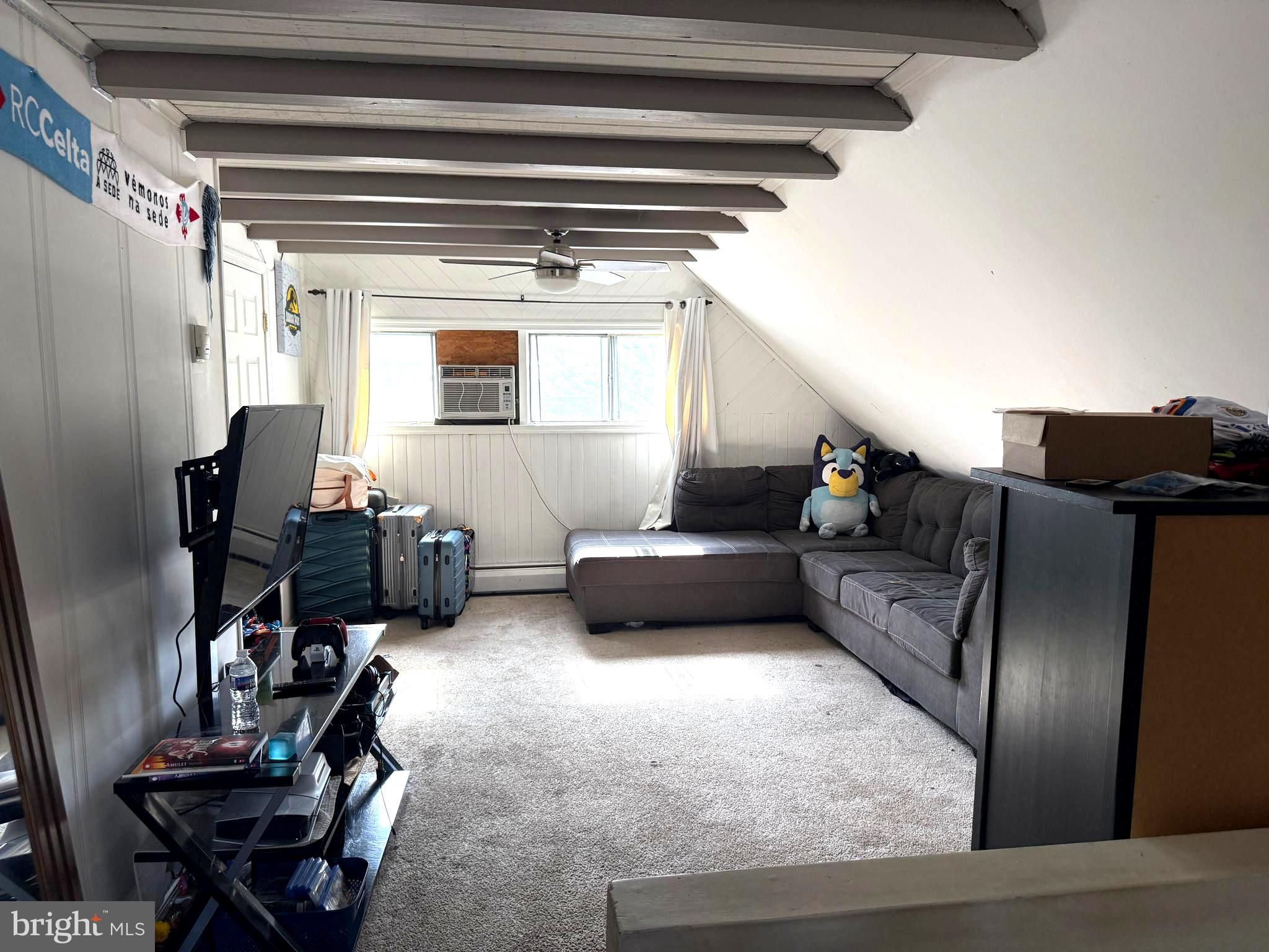 25 Goldengate Road Levittown, PA 19057 - Photo 26 of 36