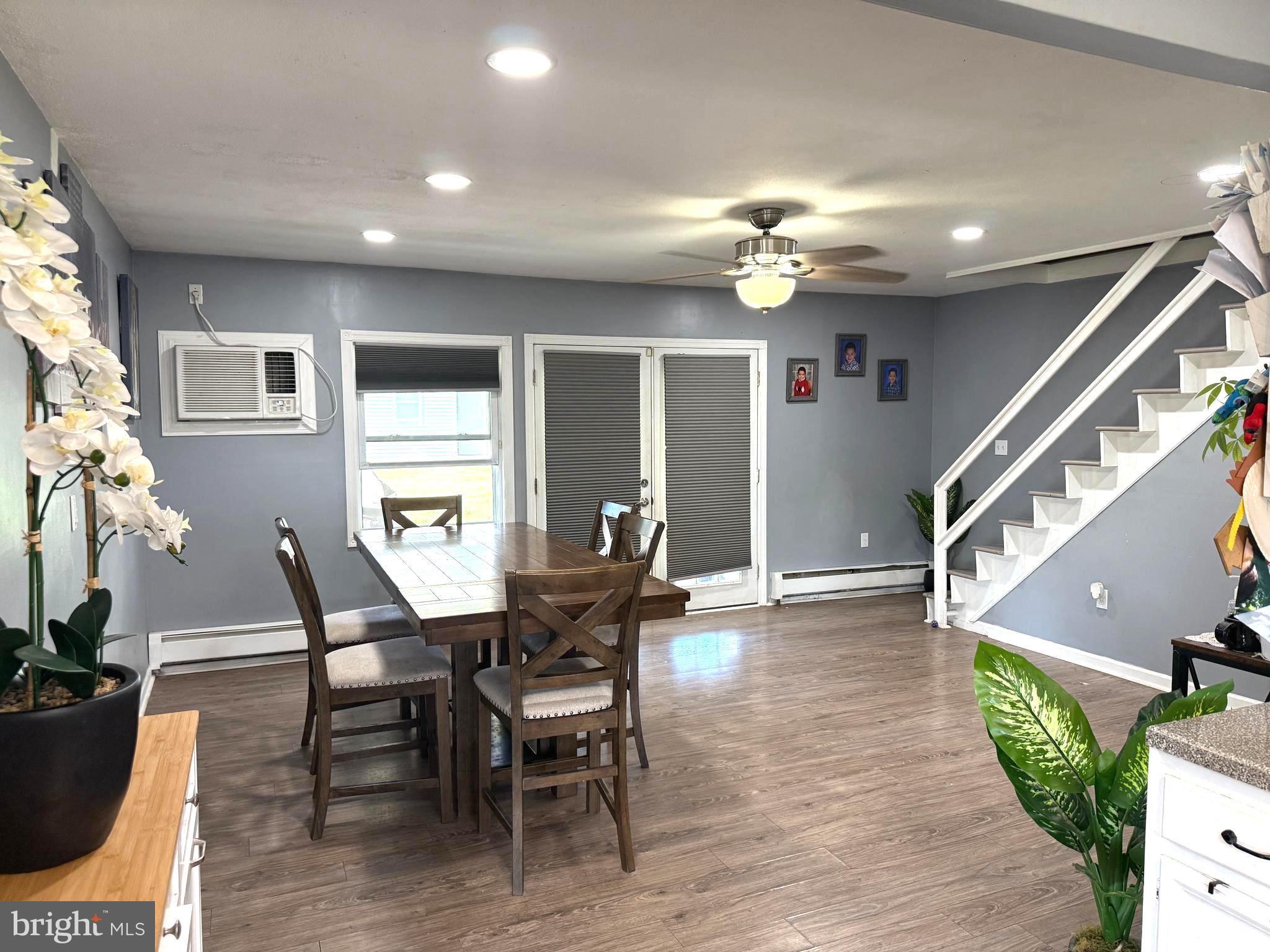 25 Goldengate Road Levittown, PA 19057 - Photo 9 of 36