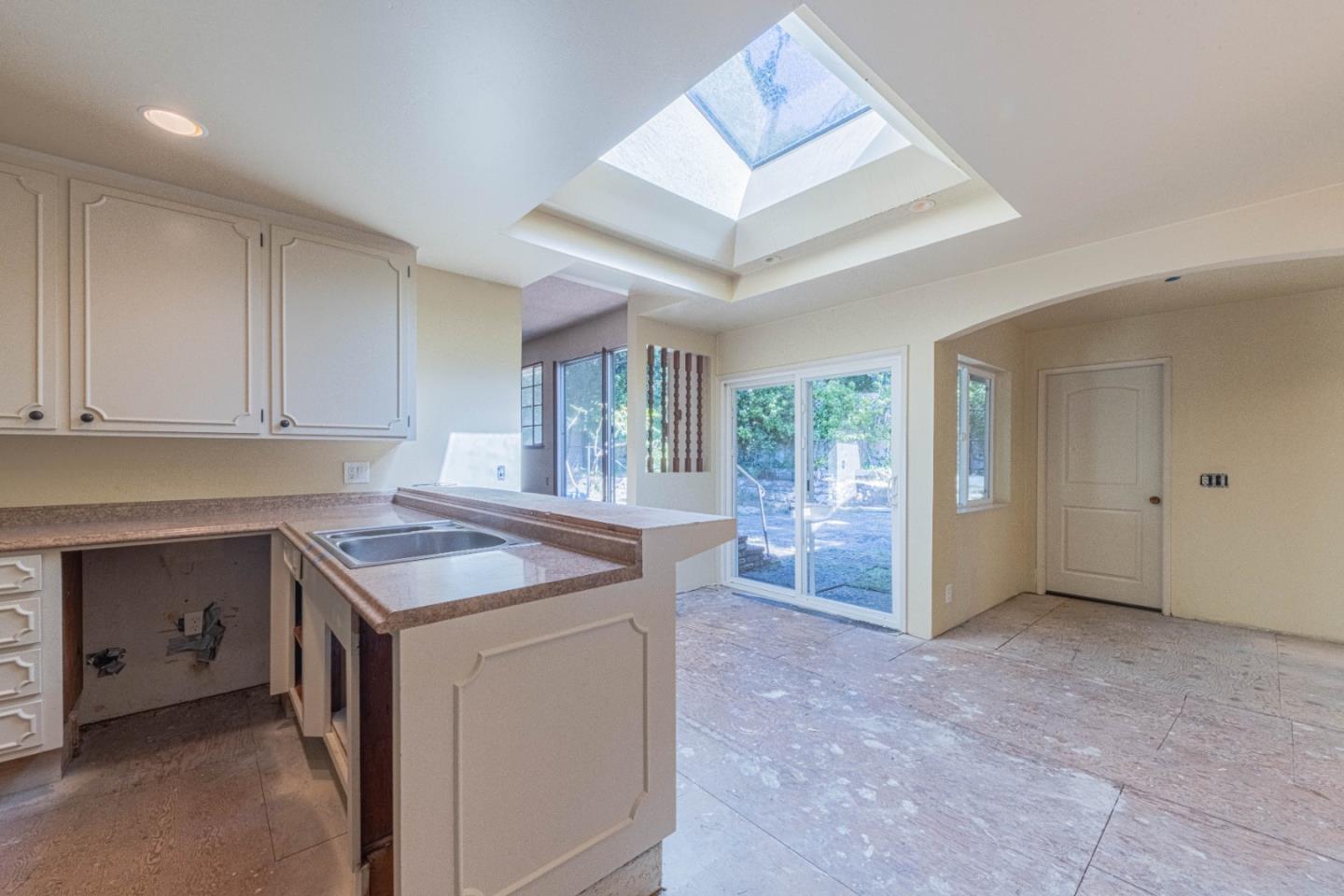 4083 Sunridge Road Pebble Beach, CA 93953 - Photo 11 of 34