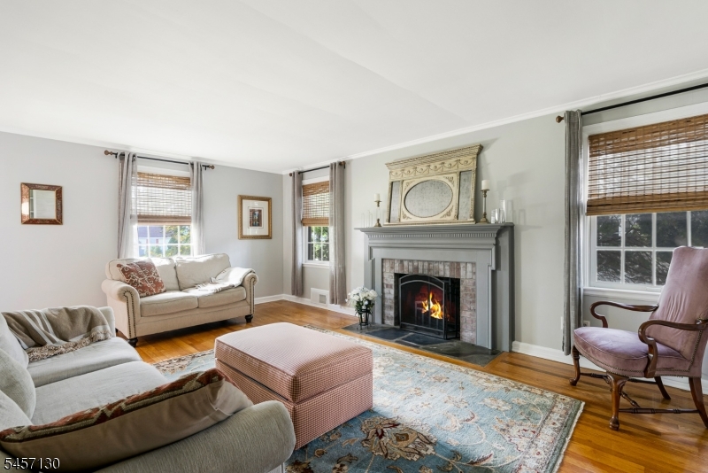 68 Meadowbrook Road North Plainfield, NJ 07062 - Photo 6 of 23 Gallery Image 6