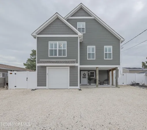 $869,000 | 7 West Thames Road, Little Egg Harbor, NJ 08087