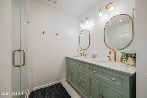 $869,000 | 7 West Thames Road, Little Egg Harbor, NJ 08087