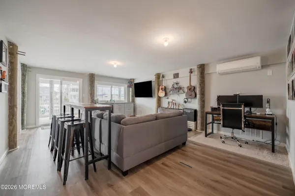 $869,000 | 7 West Thames Road, Little Egg Harbor, NJ 08087