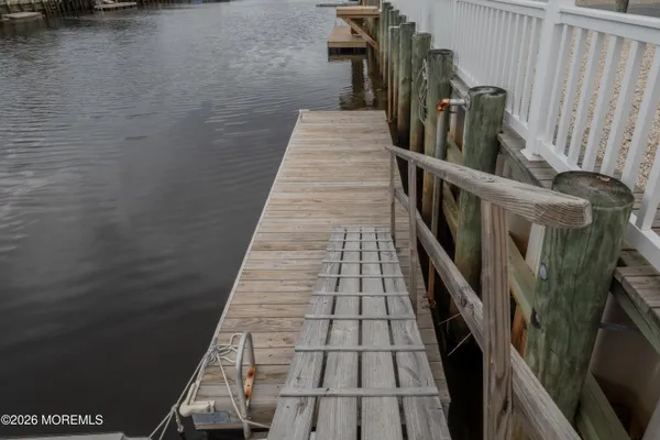 $869,000 | 7 West Thames Road, Little Egg Harbor, NJ 08087