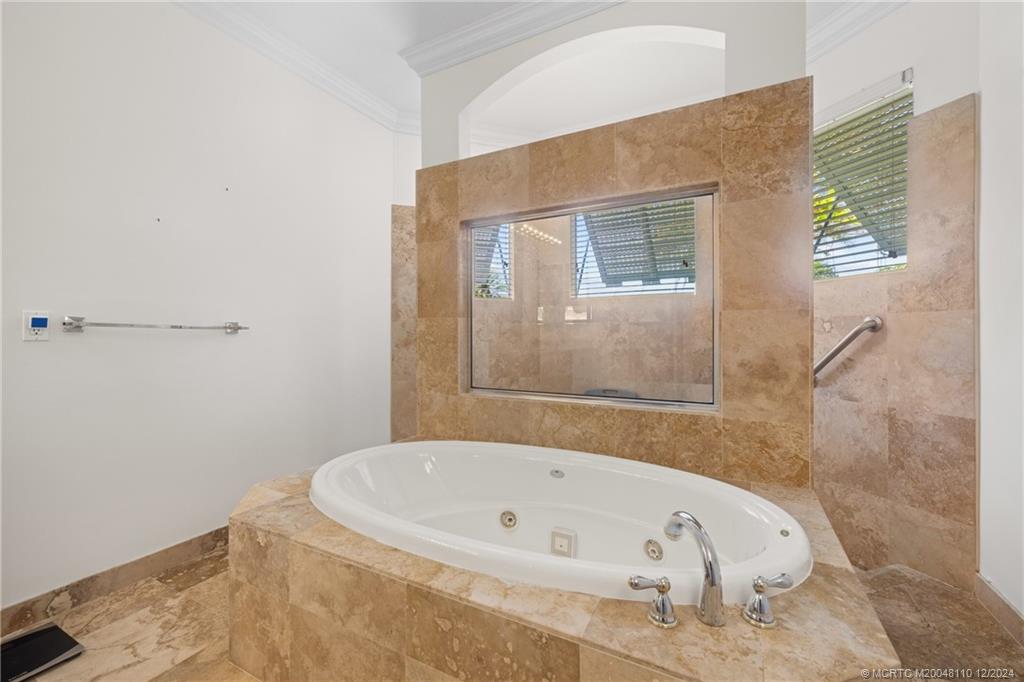 275 Southwest Lost River Road Stuart, FL 34997 - Photo 11 of 35 Gallery Image 11