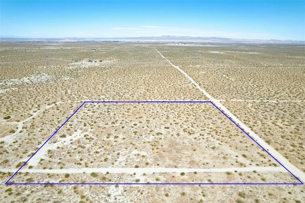 7 Beekley Road Phelan, CA 92371 - Photo 7 of 15 Facing North