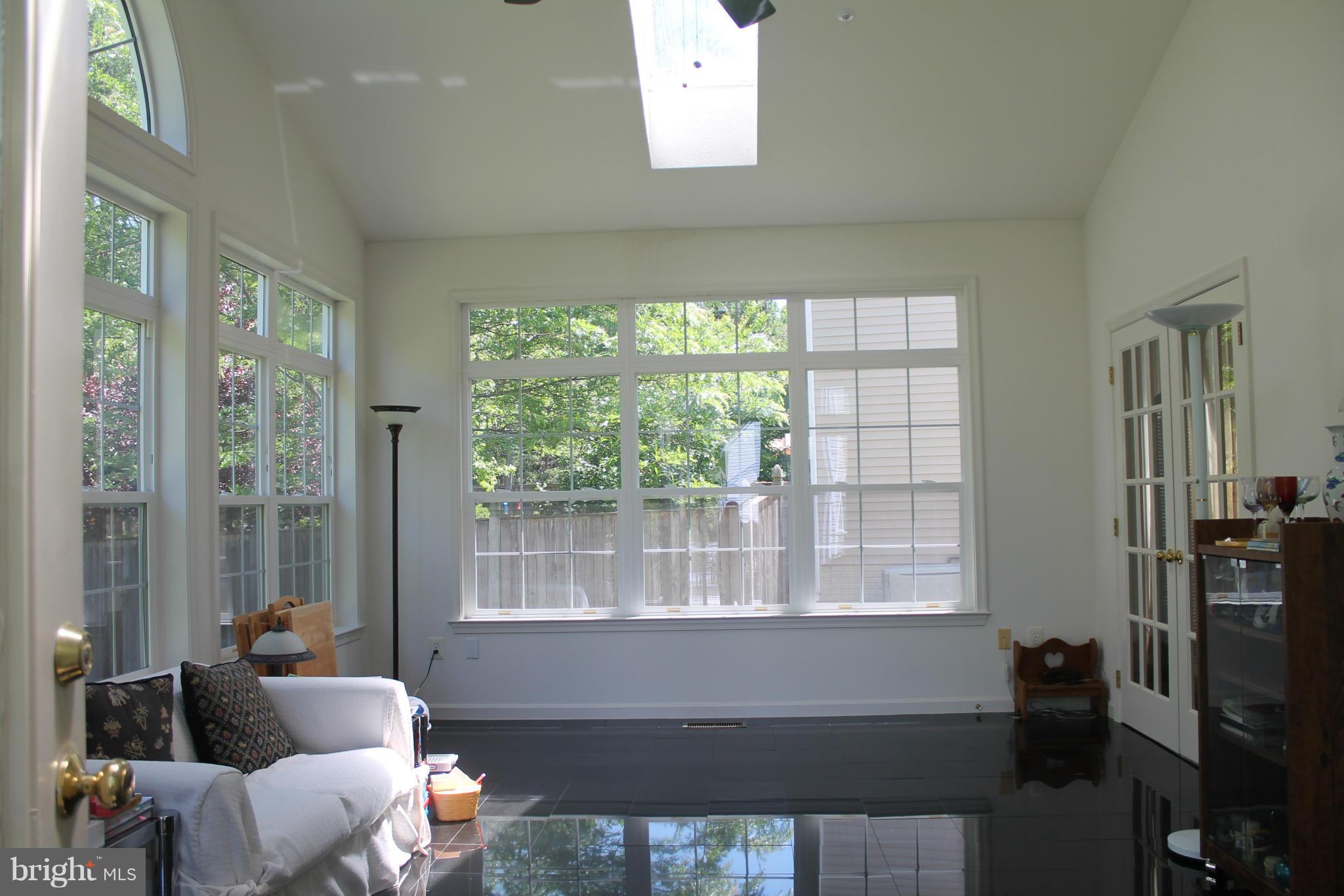 11004 Snowden Pond Road Laurel, MD 20708 - Photo 13 of 27 Interior (General)