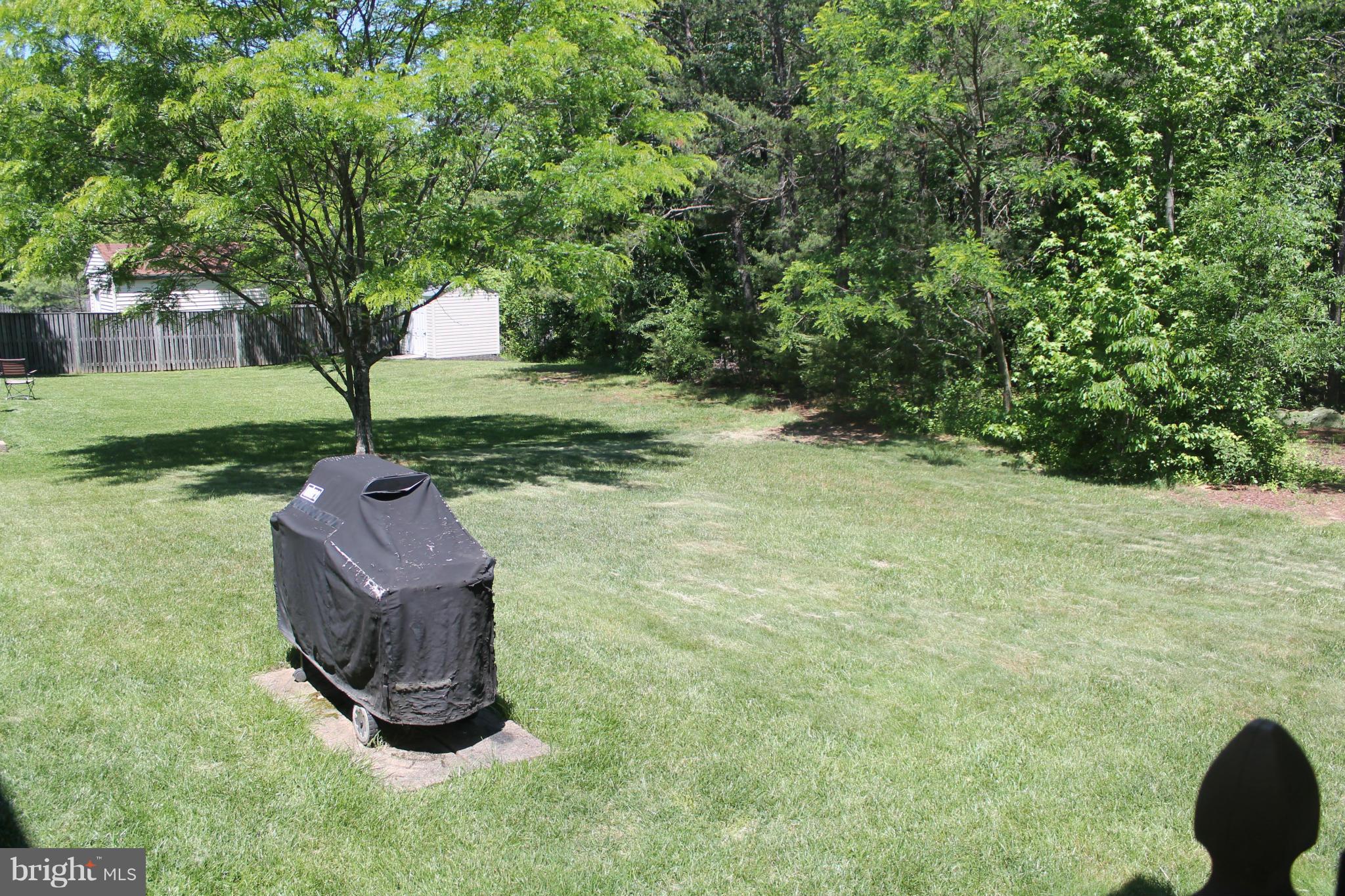 11004 Snowden Pond Road Laurel, MD 20708 - Photo 26 of 27 Exterior (Rear)