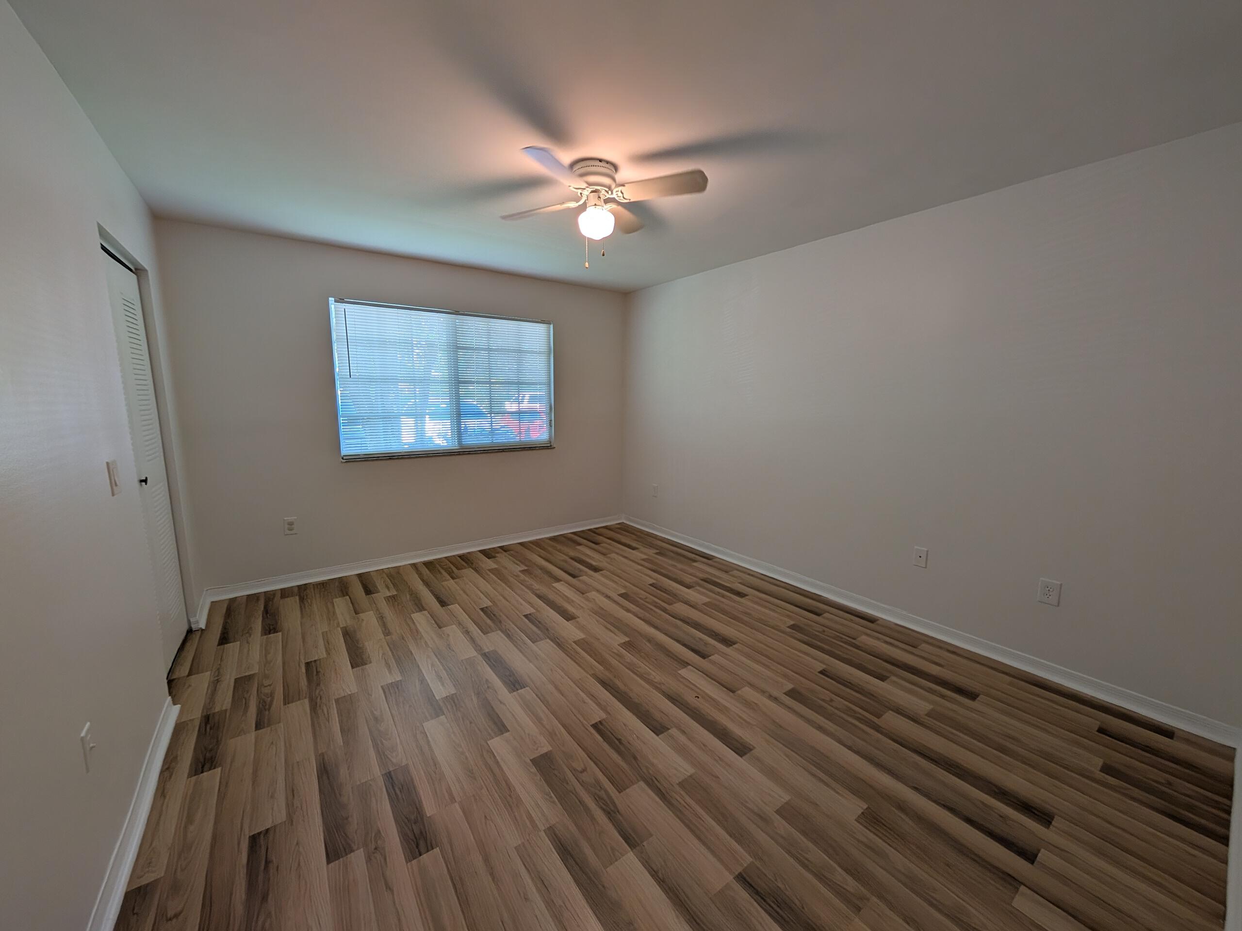 5001 Wiles Road, Unit 105 Coconut Creek, FL 33073 - Photo 8 of 32 1000013321