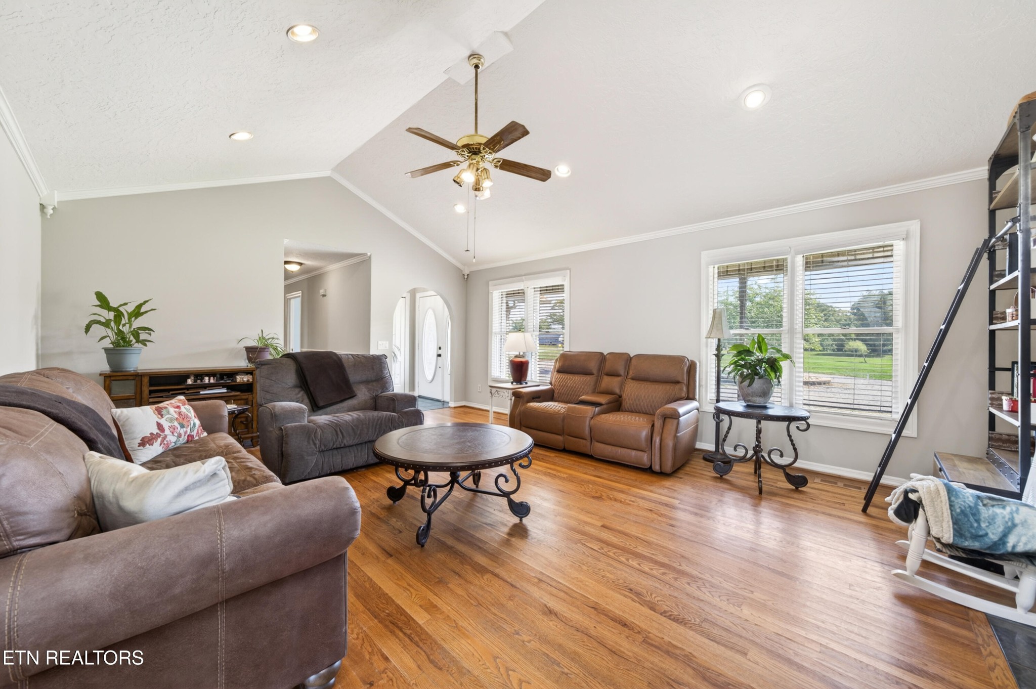 4015 Baxter Road Baxter, TN 38544 - Photo 10 of 48 a living room with furniture and a wooden floor