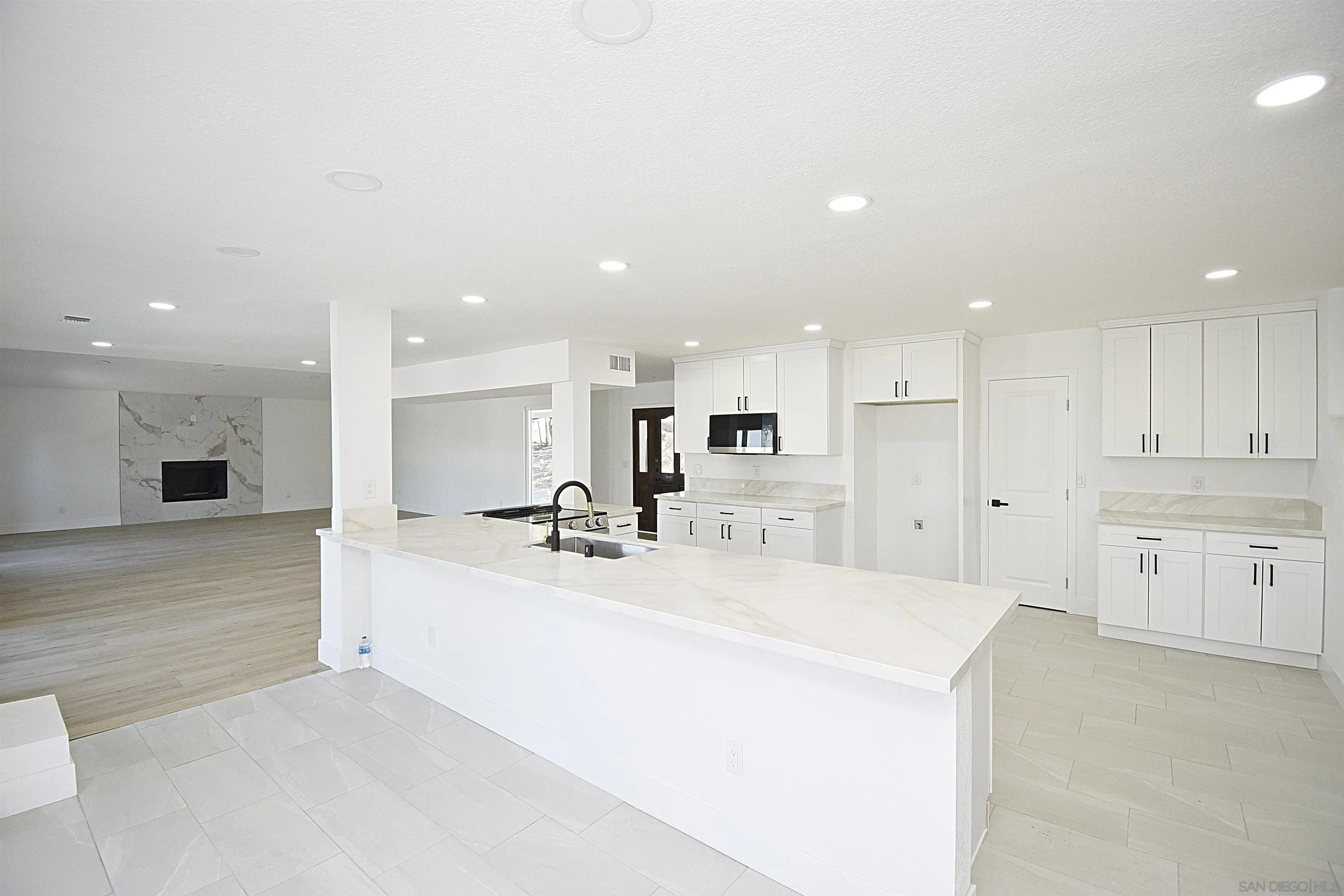 614 Sneath Way Alpine, CA 91901 - Photo 10 of 75 REMODELED KITCHEN
