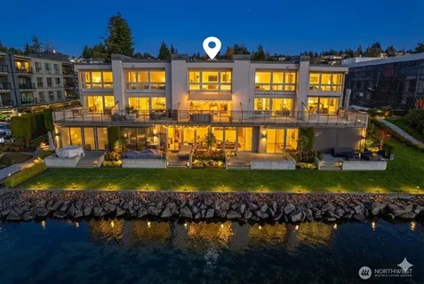 $2,995,000 | 6363 Lake Washington Boulevard Northeast, Unit 203, Kirkland, WA 98033
