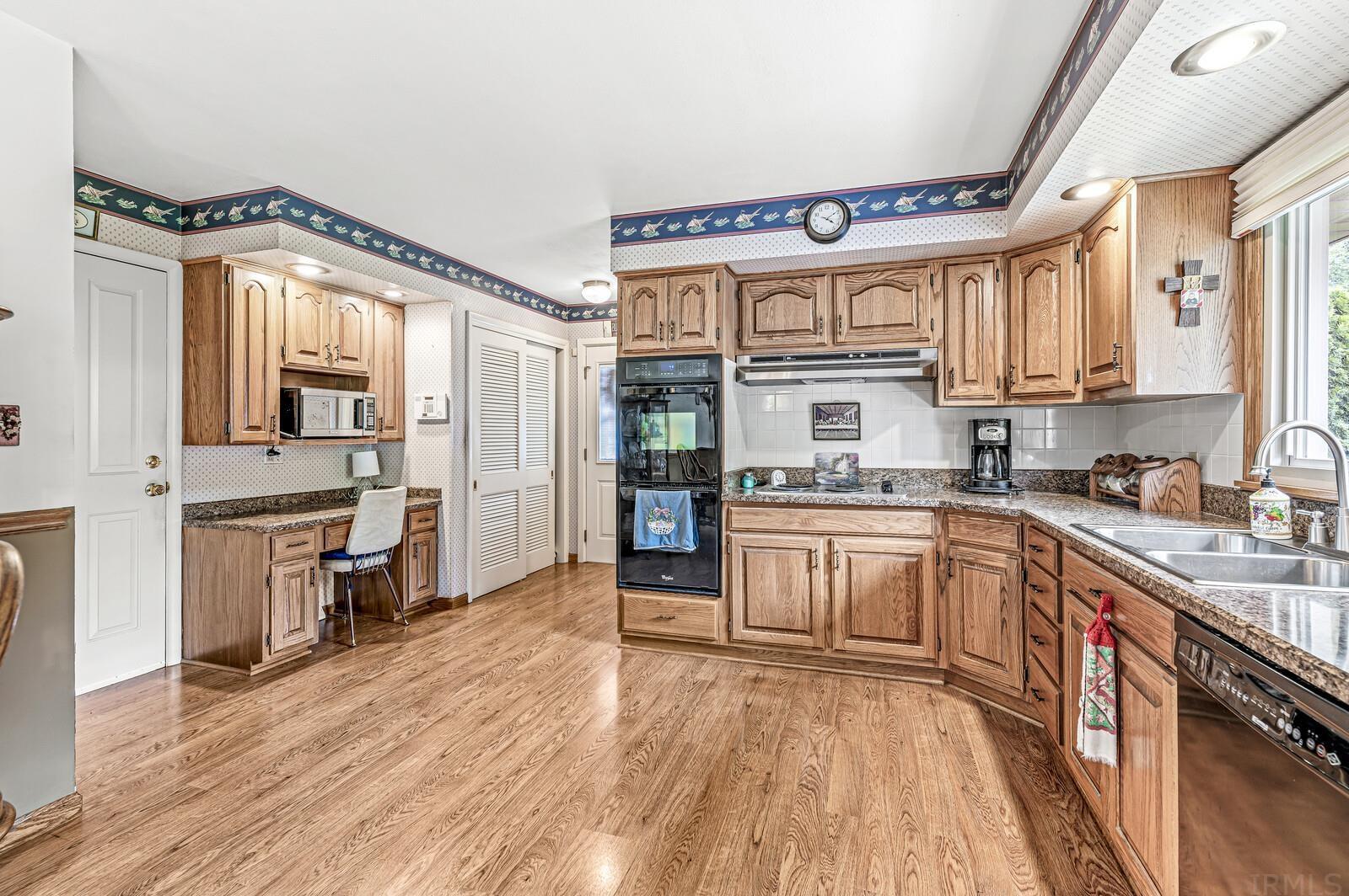 1504 Springbrook Drive Elkhart, IN 46514 - Photo 11 of 32