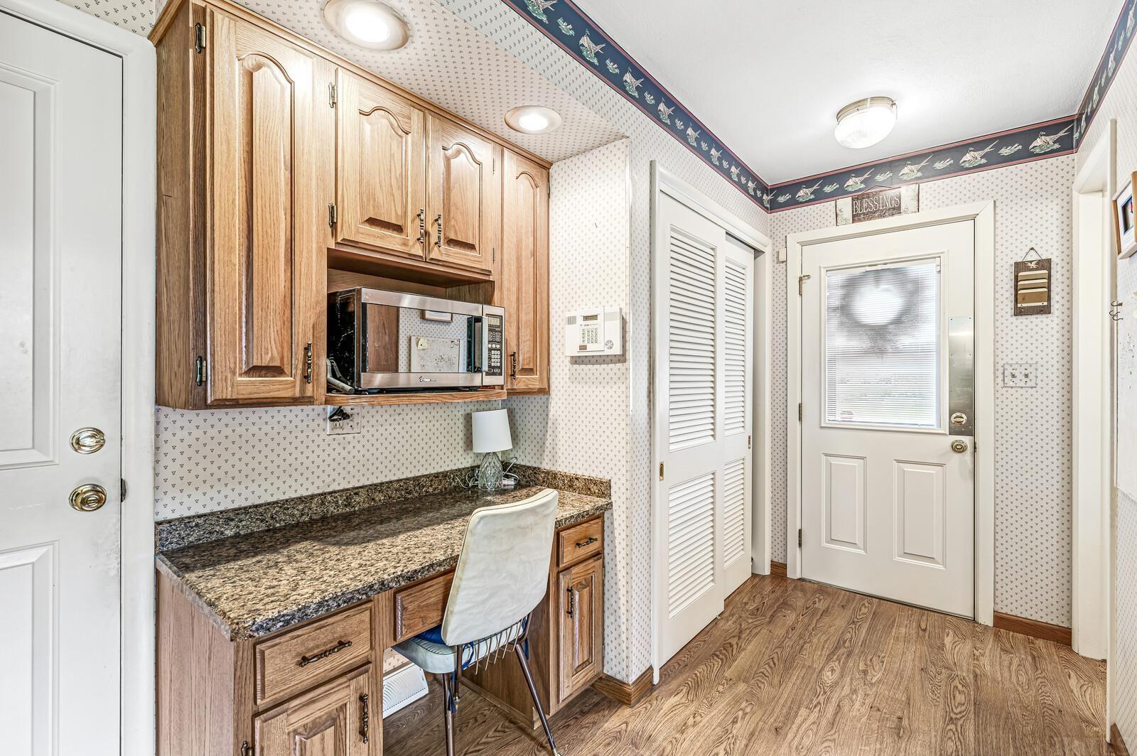 1504 Springbrook Drive Elkhart, IN 46514 - Photo 14 of 32