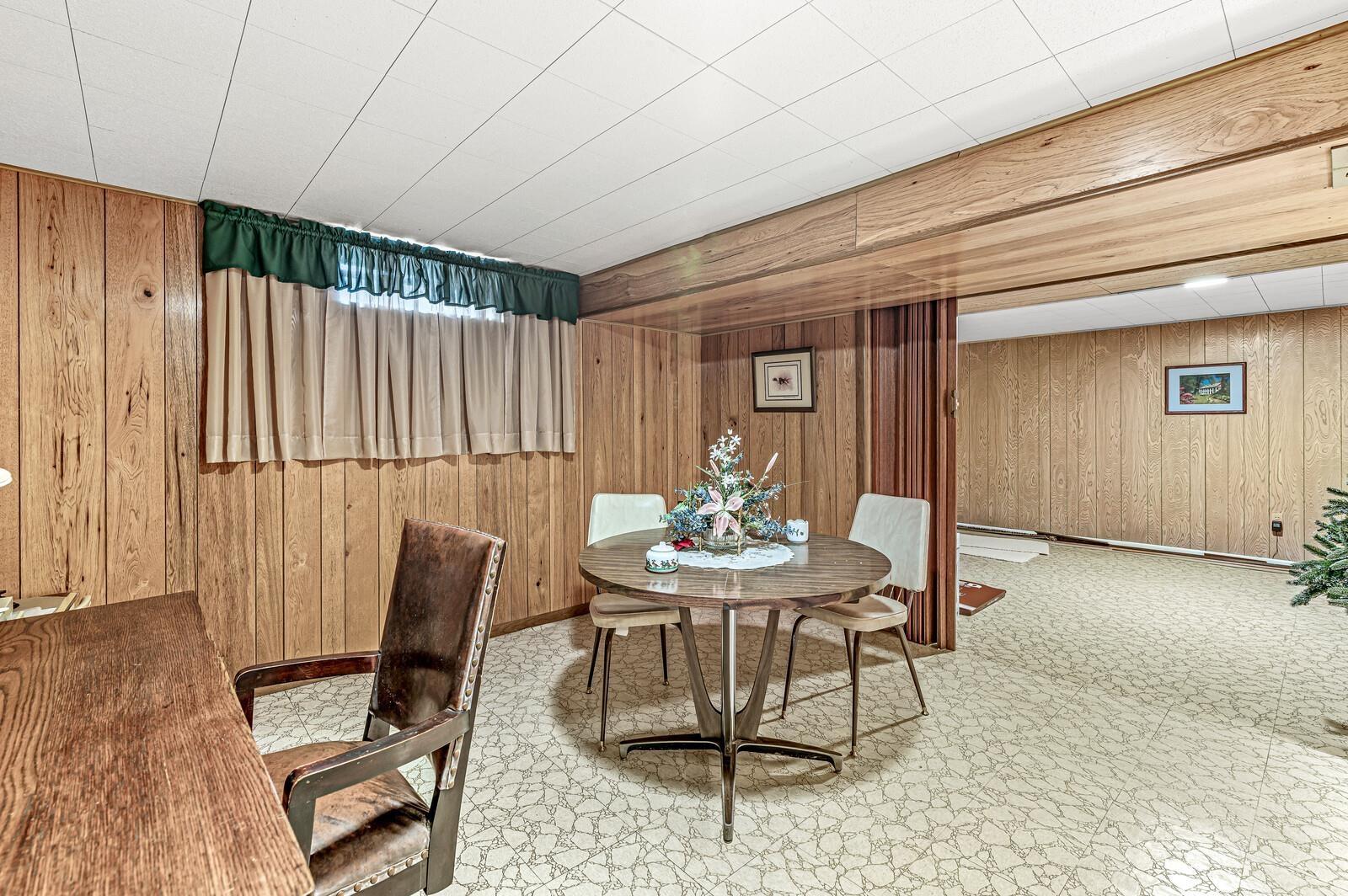 1504 Springbrook Drive Elkhart, IN 46514 - Photo 22 of 32