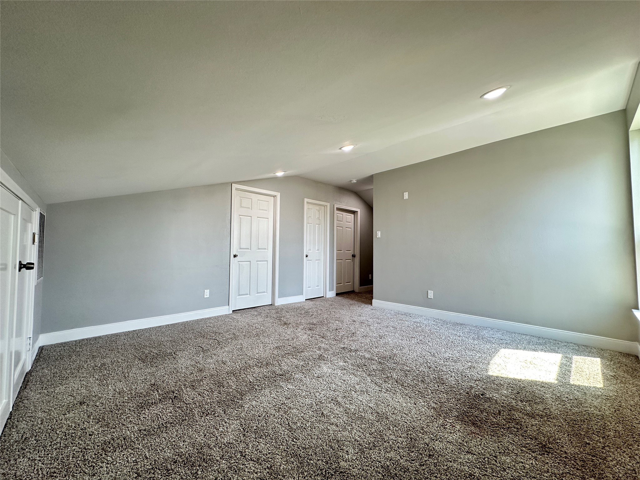 12703 West Hardy Road Houston, TX 77037 - Photo 26 of 29 a view of an empty room