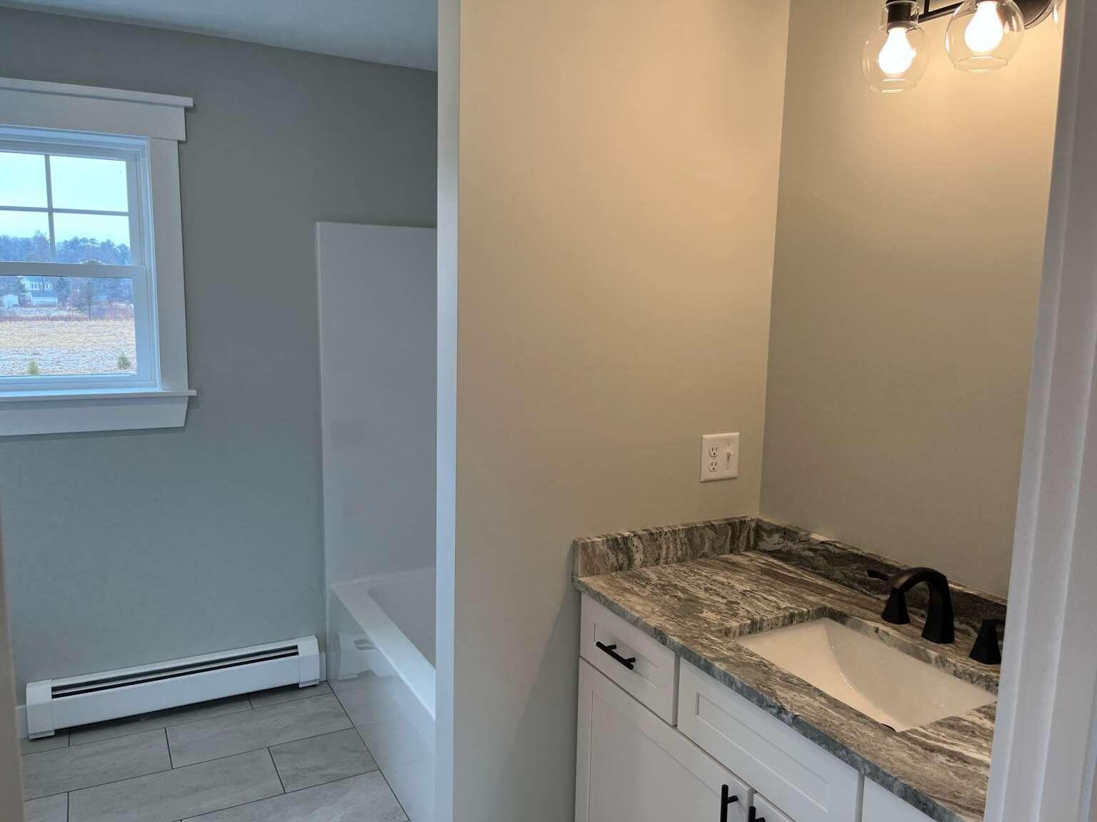 4 Renee Road Freeport, ME 04032 - Photo 6 of 19 Goodrich.6