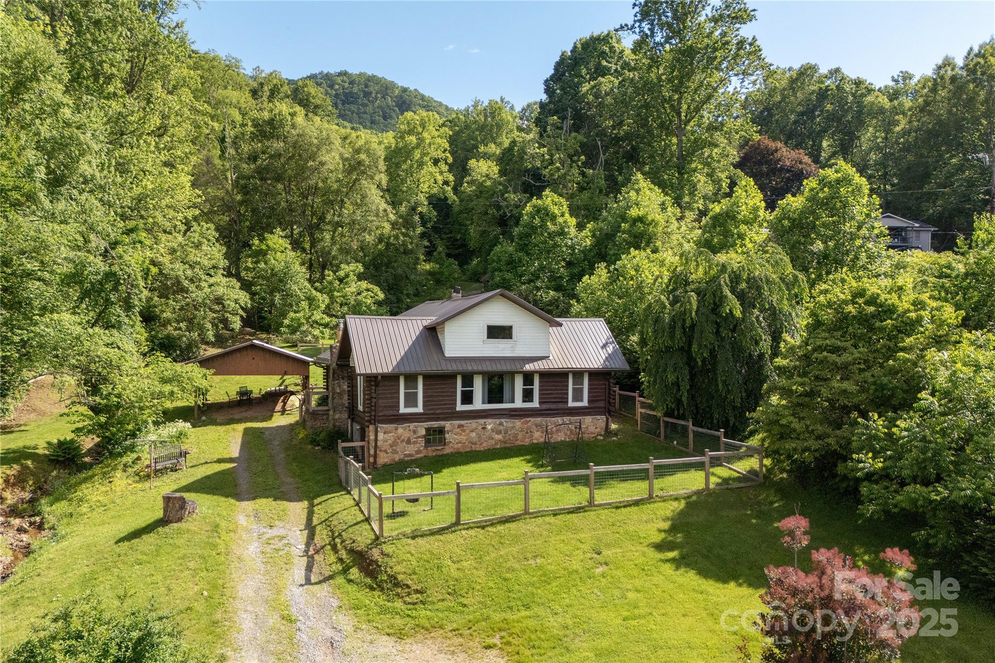 223 Smith Cove Road Candler, NC 28715 - Photo 13 of 35 Gallery Image 13