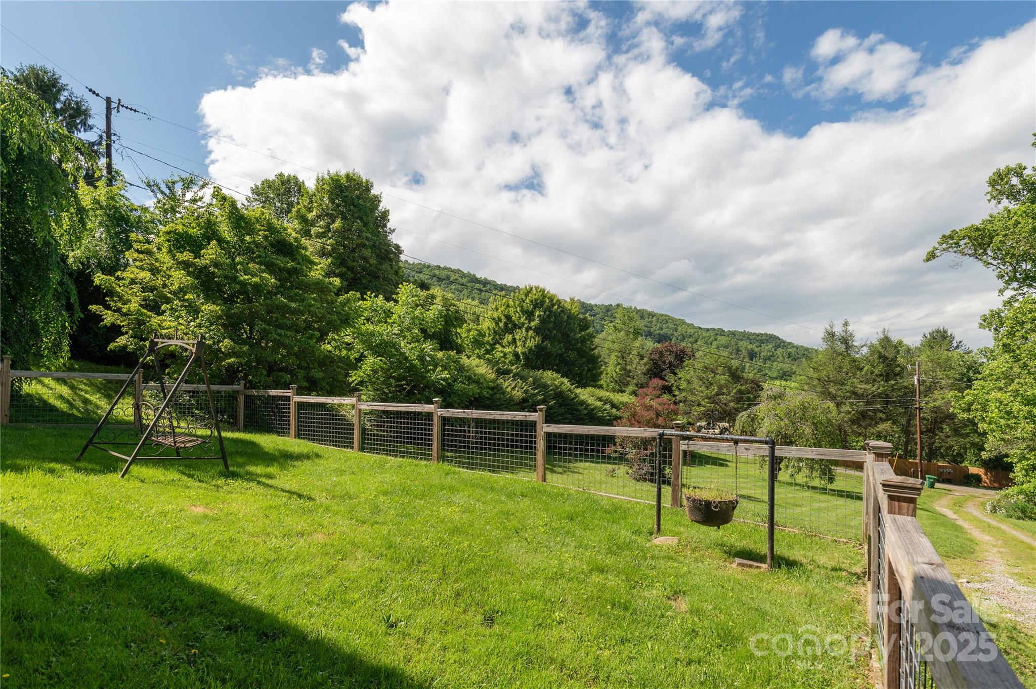 223 Smith Cove Road Candler, NC 28715 - Photo 15 of 35 Gallery Image 15