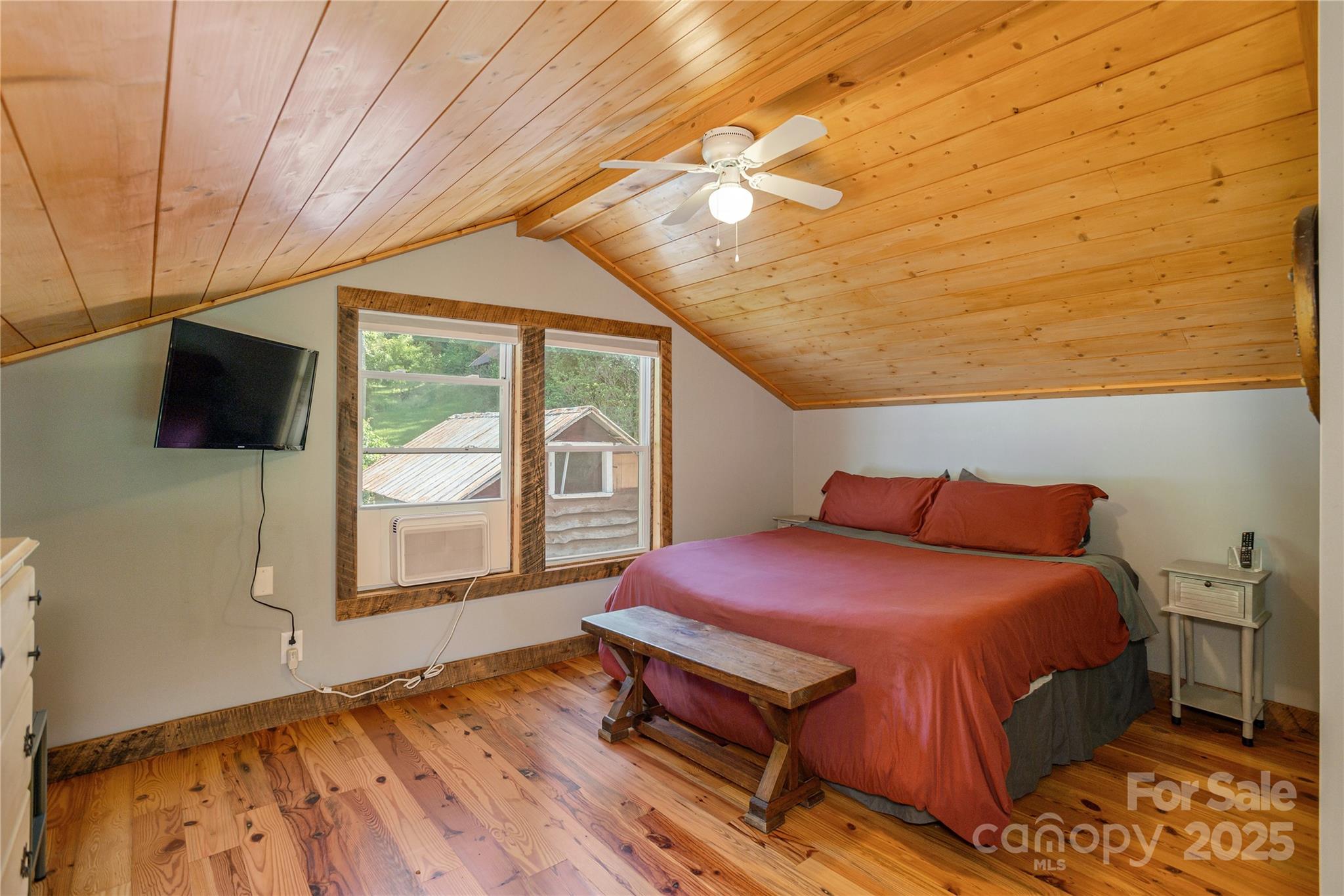 223 Smith Cove Road Candler, NC 28715 - Photo 25 of 35 Gallery Image 25