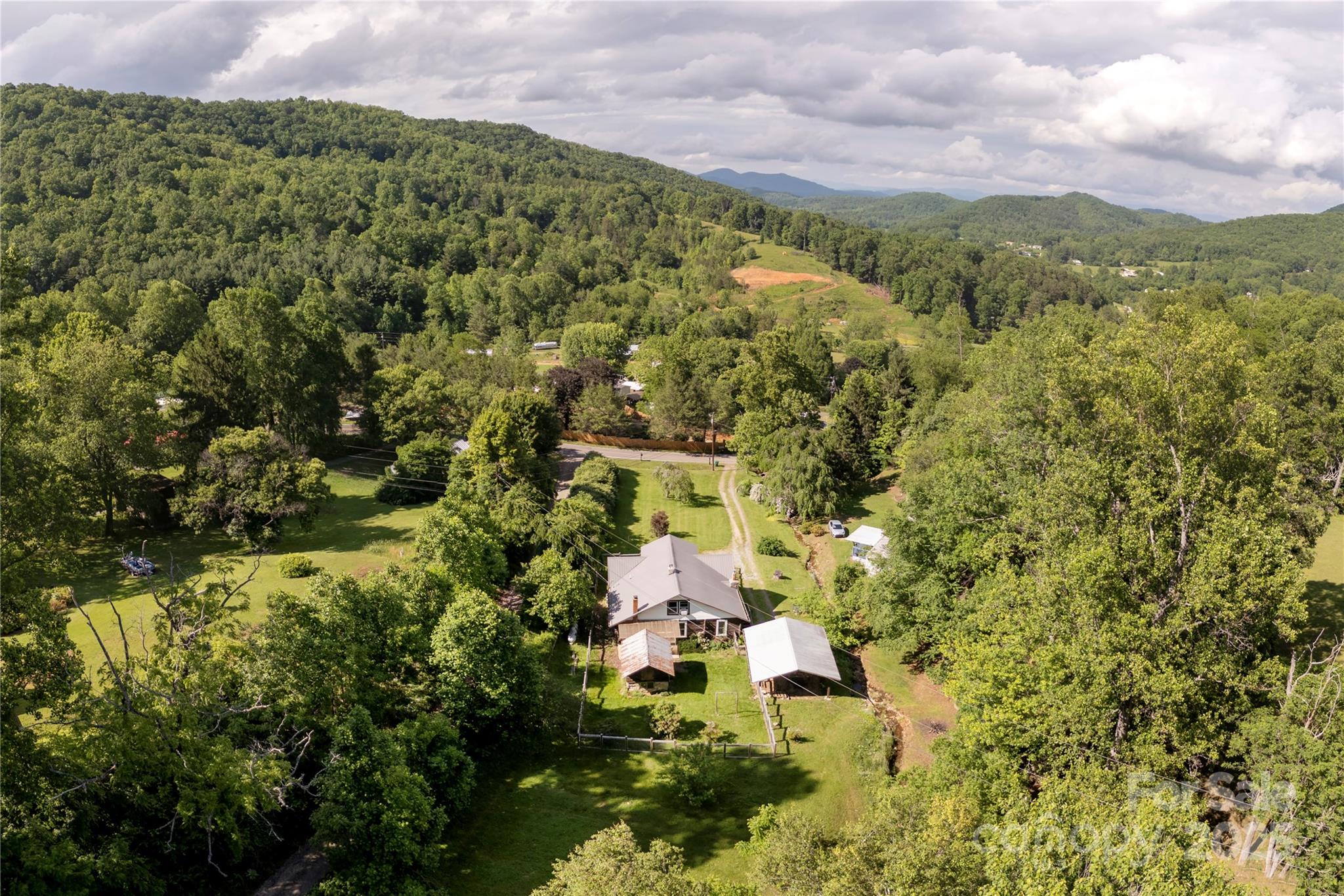 223 Smith Cove Road Candler, NC 28715 - Photo 32 of 35 Gallery Image 32