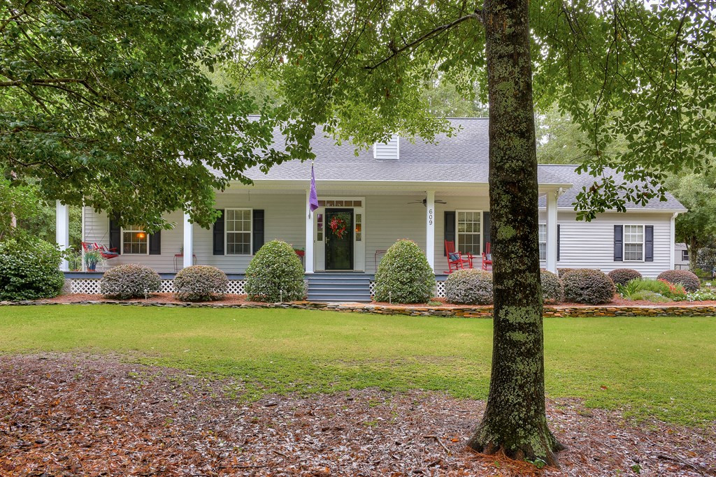 609 Partridge Bend Road Aiken, SC 29803 - Photo 2 of 35