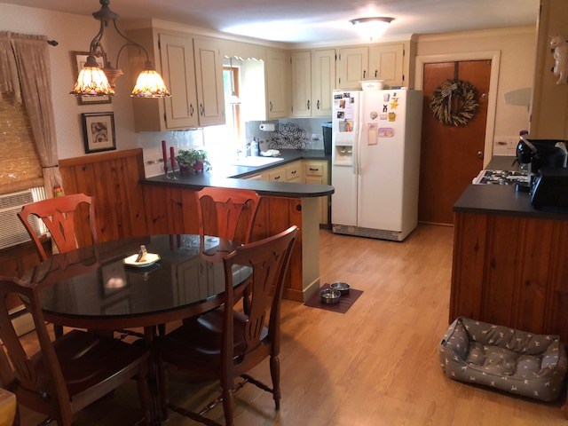 44 Alpine Street Warwick, RI 02889 - Photo 3 of 19 Gallery Image 3