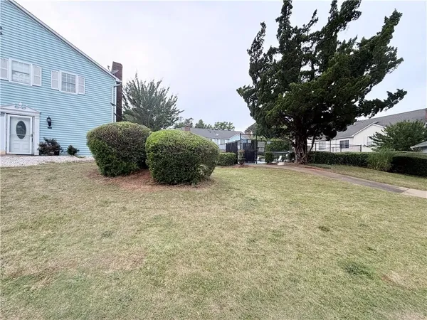 $1,700 | 6004 Greenyard Way, Norcross, GA 30093
