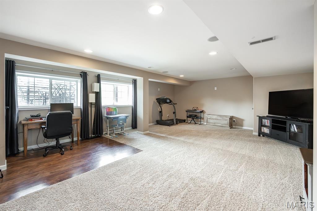 2832 Smokehouse Way Belleville, IL 62221 - Photo 17 of 30